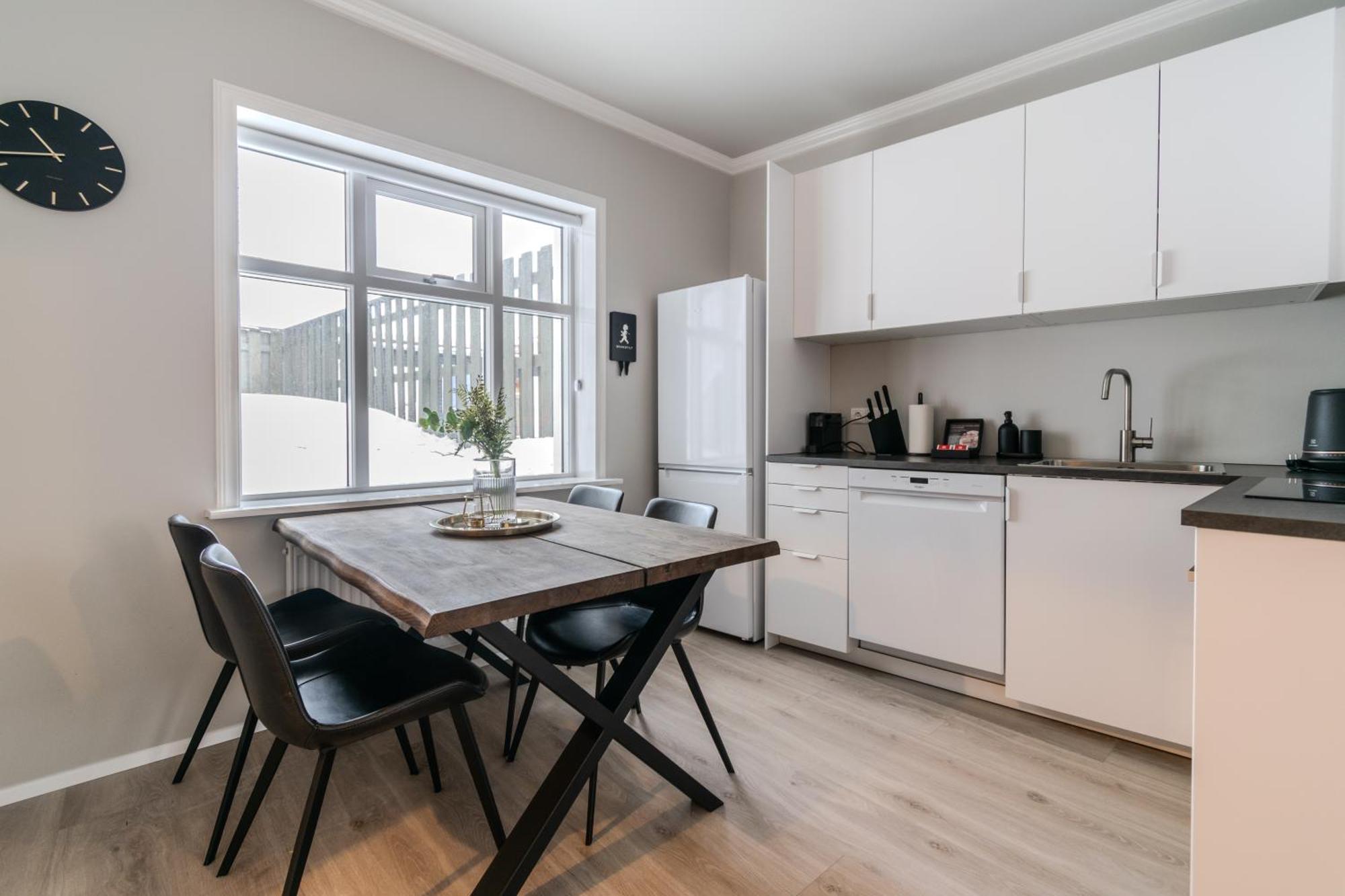 Framnesvegur - Two Bedroom Central Apartment Reykjavik Luaran gambar